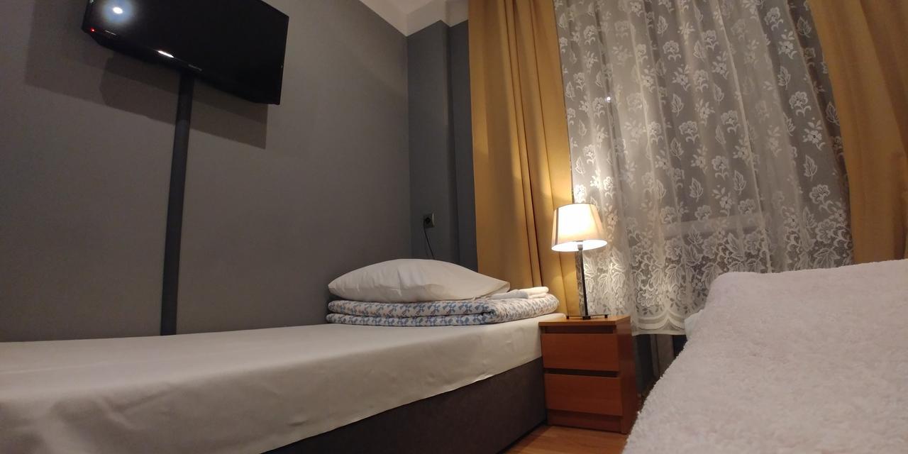 Pokoje Goscinne Polo Czestochowa Bagian luar foto