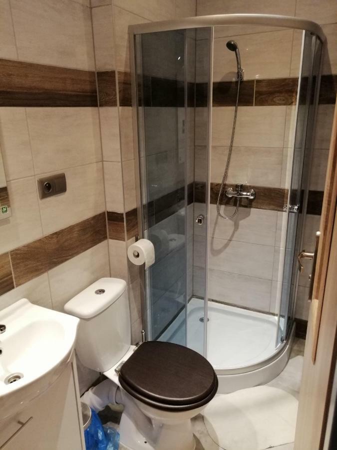 Pokoje Goscinne Polo Czestochowa Bagian luar foto