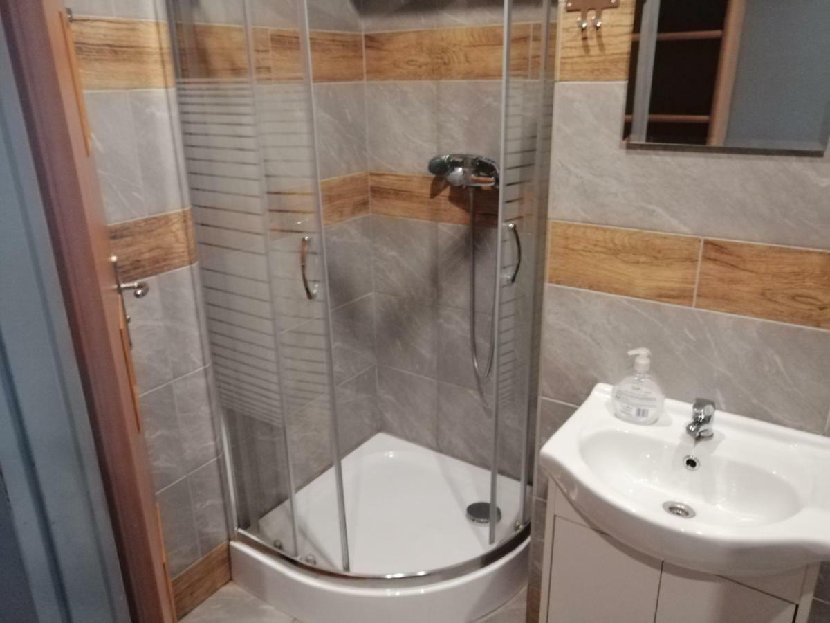 Pokoje Goscinne Polo Czestochowa Bagian luar foto